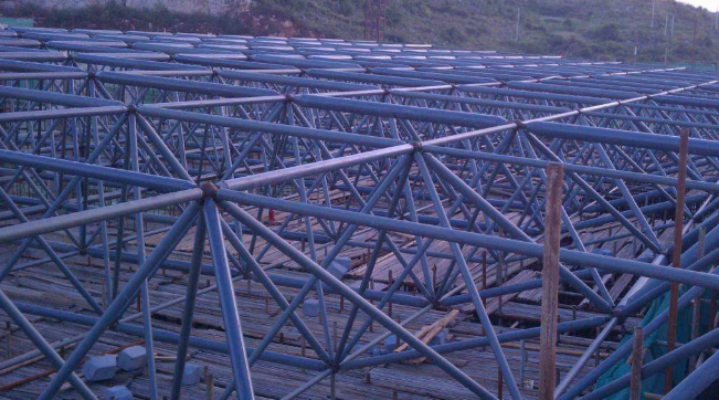 沙坪坝概述网架加工中对钢材的质量的过细恳求