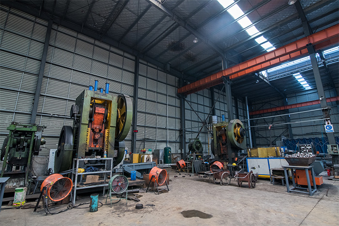 沙坪坝网架配件-锥头加工车间